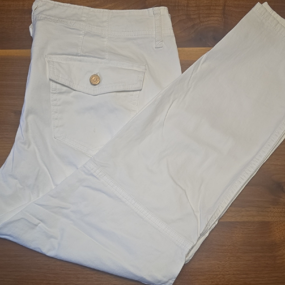 White House Black Market White Cropped Cargo Pants